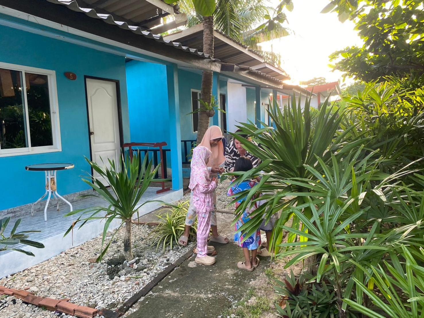 Lanta Bluewave Bungkalow Ko Lanta Exteriör bild